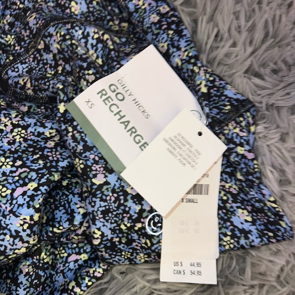 Gilly hicks workout set - Picture 7 of 11